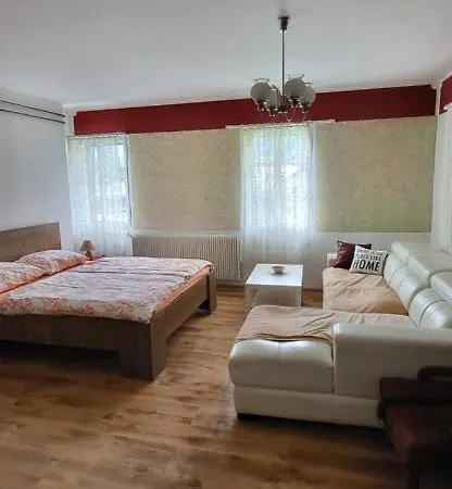 Apartma Tina